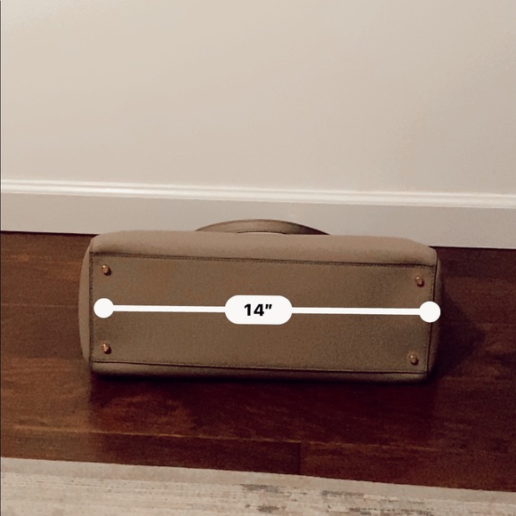 Tory Burch Tote - Picture 6 of 7